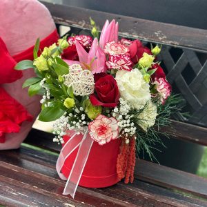 Kırmızı Kutulu Mix Aranjman